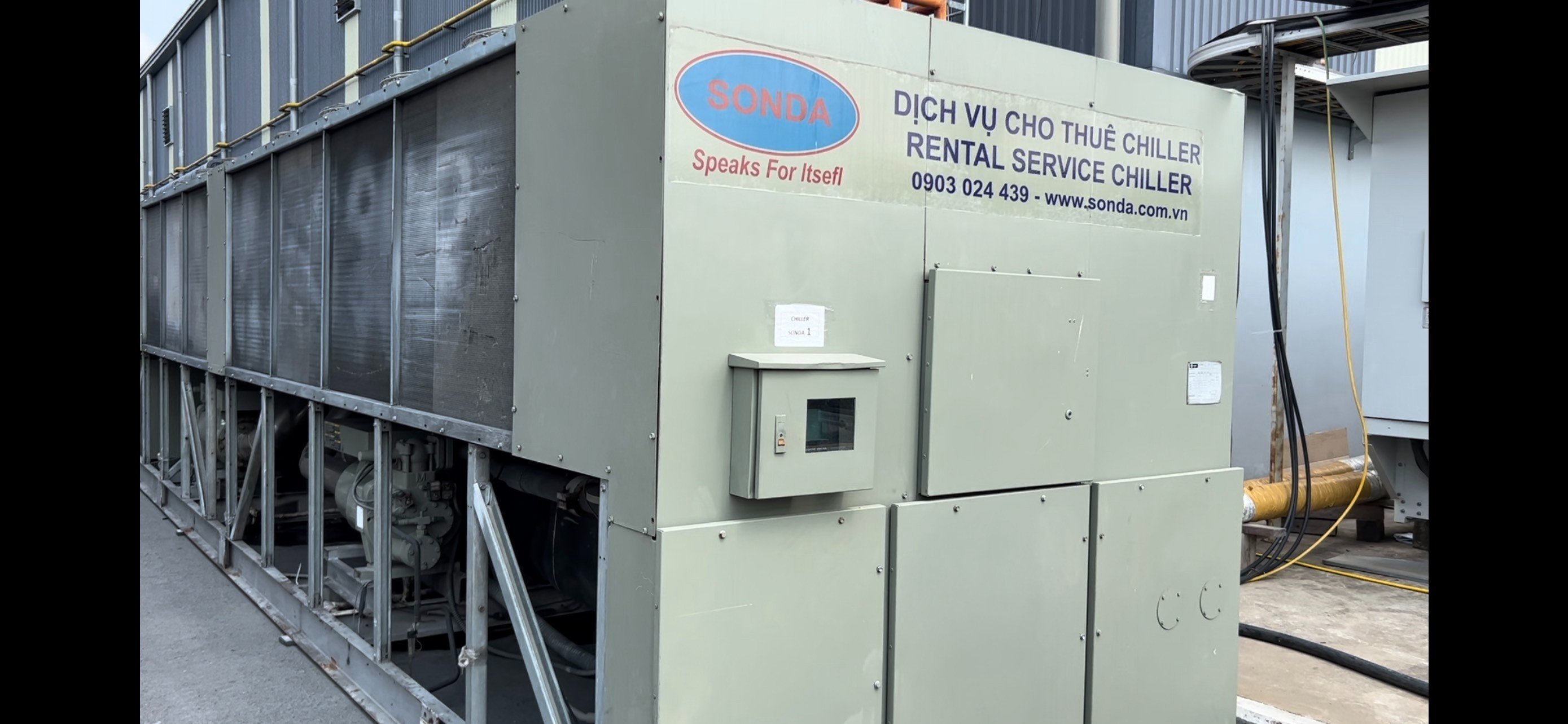 Tại sao bạn nên thuê chiller hoặc thuê thiết bị công nghiệp khác