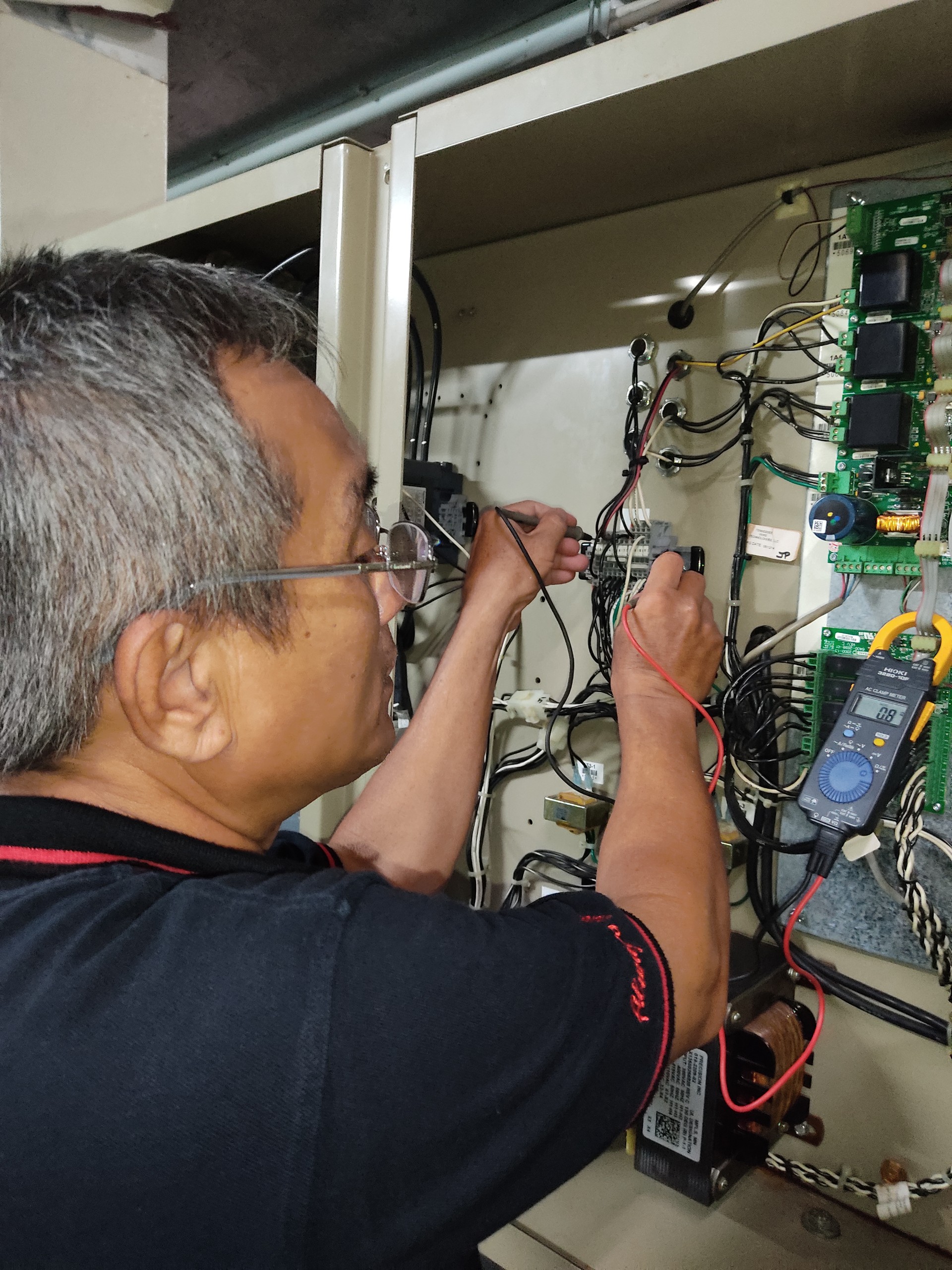 Tại sao bạn nên thuê chiller hoặc thuê thiết bị công nghiệp khác
